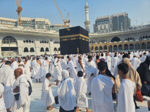 UAE Residents Embrace Saudi Arabia’s Stopover Visa for Cost-Effective Umrah Travel