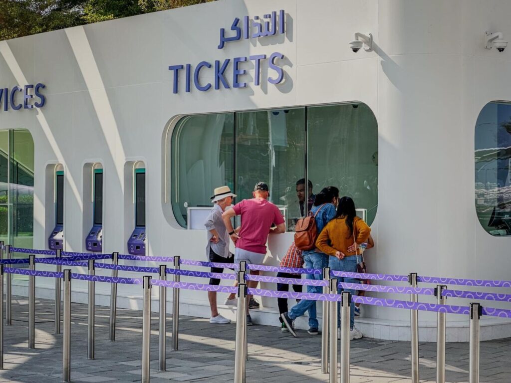 Ain Dubai Reopens to Enthusiastic Crowds After Two-Year Restoration